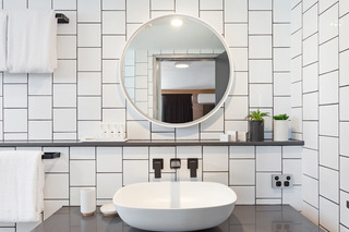 Islander Resort Hotel