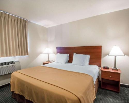 Hotel Suburban Extended Stay