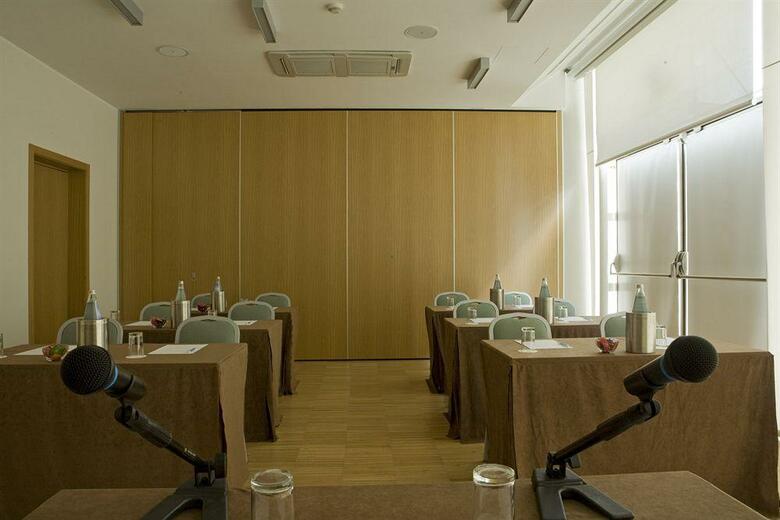 Hotel NH Savona Darsena