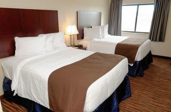 Hotel Boulders Inn & Suites Oak Ridge
