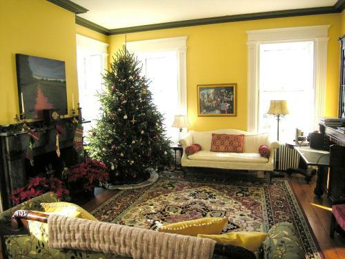Delano Homestead Bed & Breakfast