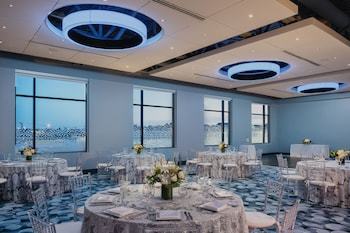 Hotel Aloft Boston Seaport