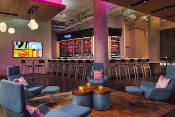 Hotel Aloft Boston Seaport