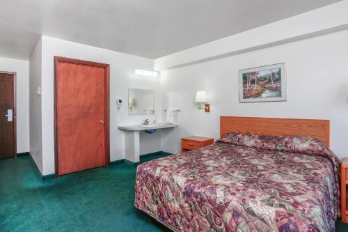 Hotel Travelodge Deer Lodge Montana