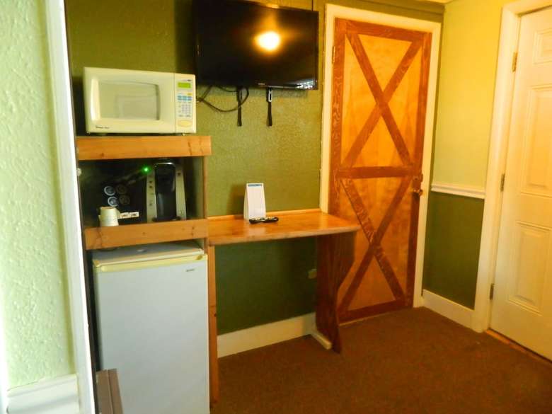 Hotel Country Motor Inn