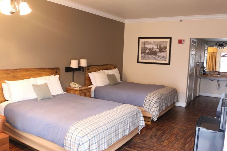 Hotel Historian Inn