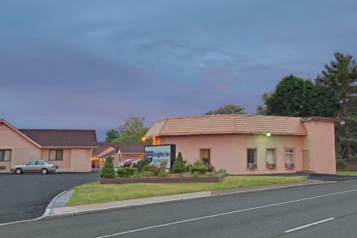 Motel Knights Inn Pine Brook