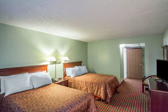 Hotel Rodeway Inn Lakeville