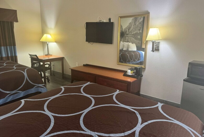 Hotel Super 8 Motel Huntsville Texas