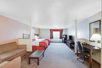 Hotel Baymont Inn And Suites, Wheeler, Tx
