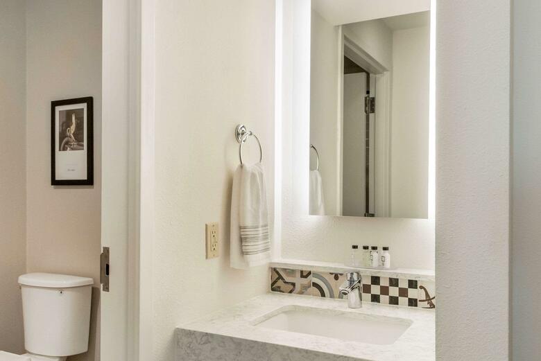 Clarion Grand Boutique Hotel