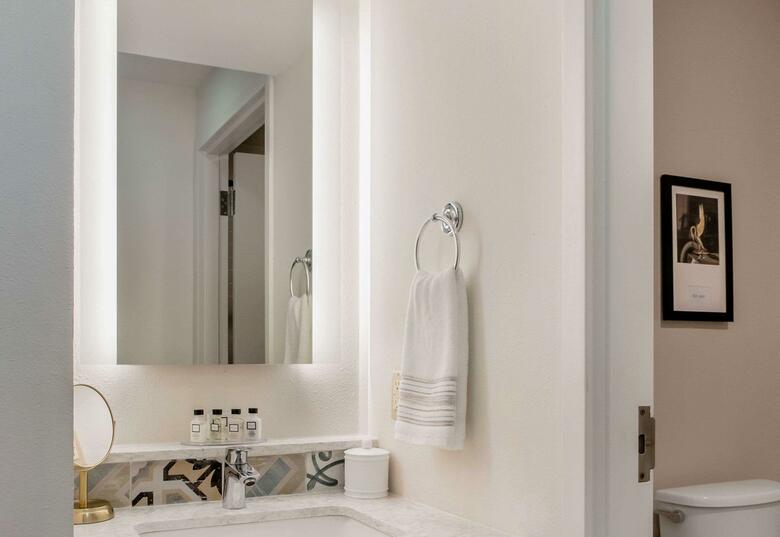 Clarion Grand Boutique Hotel