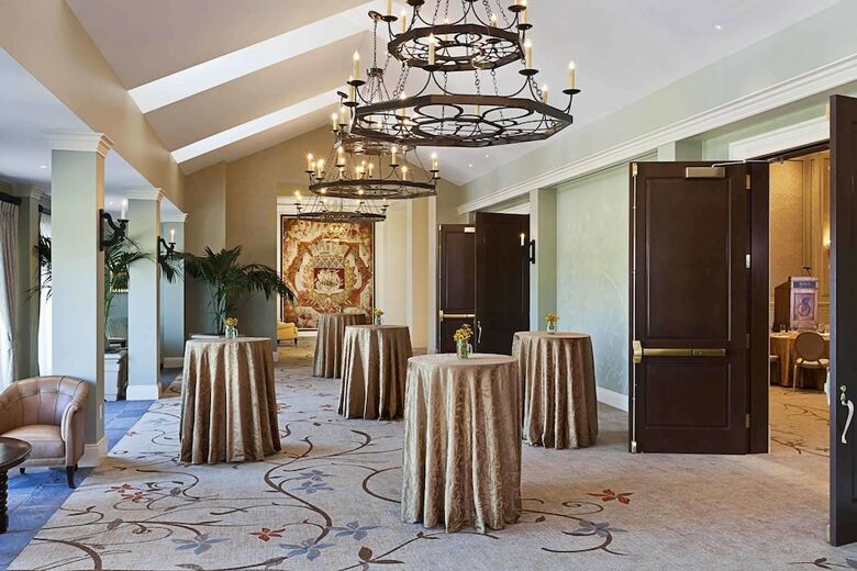 Hotel Salamander Resort And Spa
