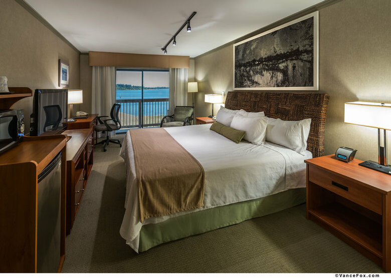 Best Western Plus Silverdale Beach Hotel