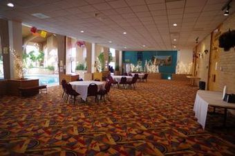Hotel Douglas Inn & Conference Center