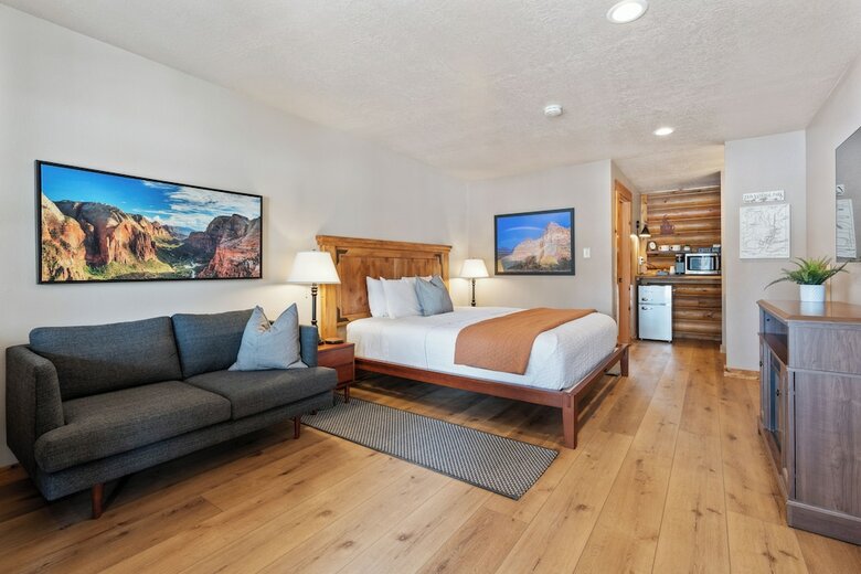 Lodge Duck Creek Village Inn
