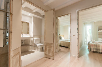 Apartamento Trivao Suites Sant Antoni Market