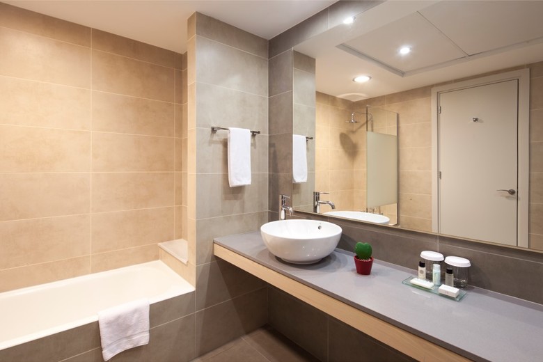 Hotel Capital Coast Resort & Spa