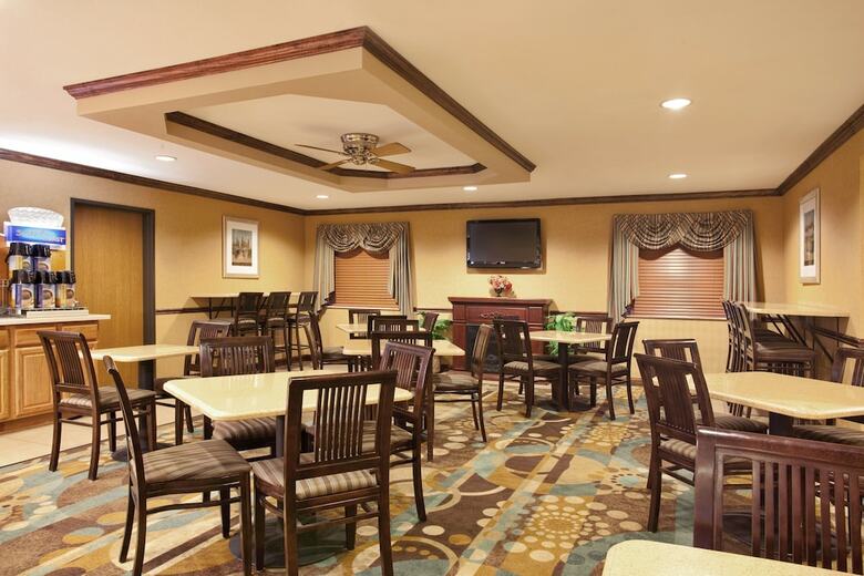 Hotel Holiday Inn Express Tuscola