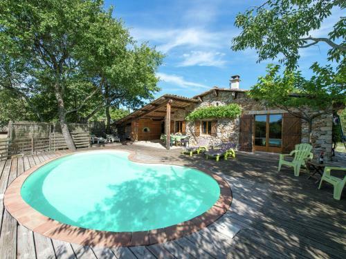 Maison De Vacances - St Alban-auriolles 2