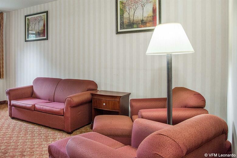 Hotel Quality Inn & Suites