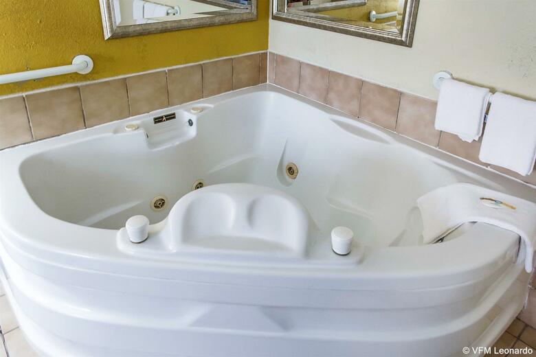 Hotel Quality Inn & Suites