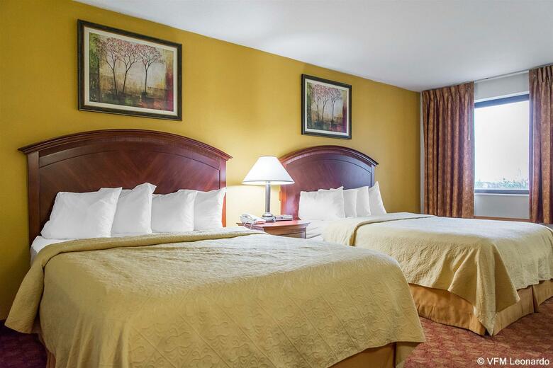 Hotel Quality Inn & Suites