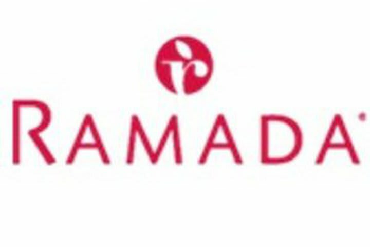 Hotel Ramada Conference Center Jacks