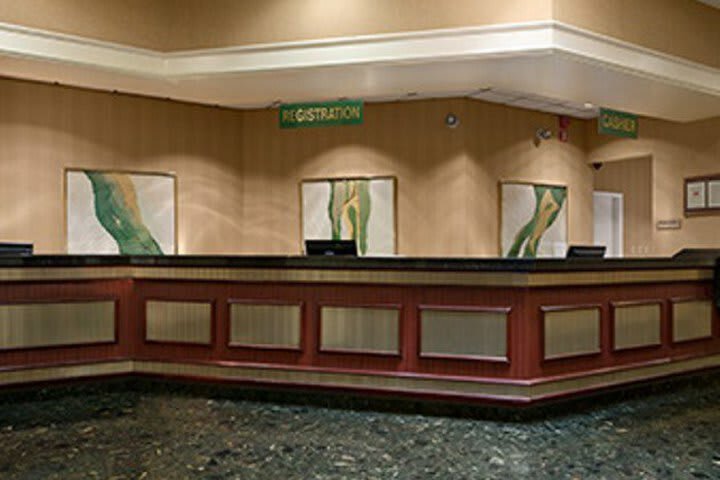 Hotel Ramada Conference Center Jacks