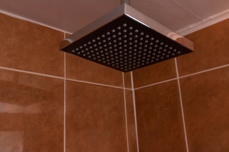 Hotel Travellers Beach Resort