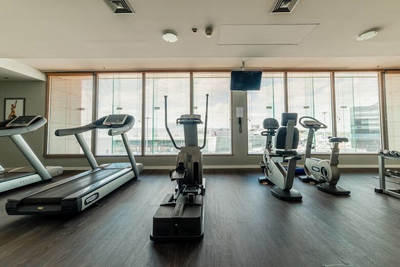 Hotel Courtyard By Marriott Warsaw Airport