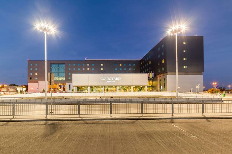 Hotel Courtyard By Marriott Warsaw Airport