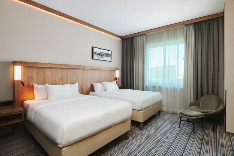 Hotel Courtyard By Marriott Warsaw Airport