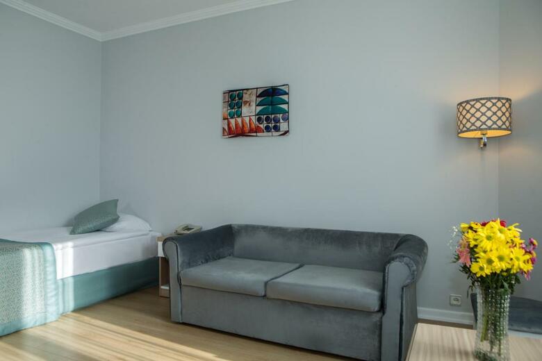 Hotel Adonis