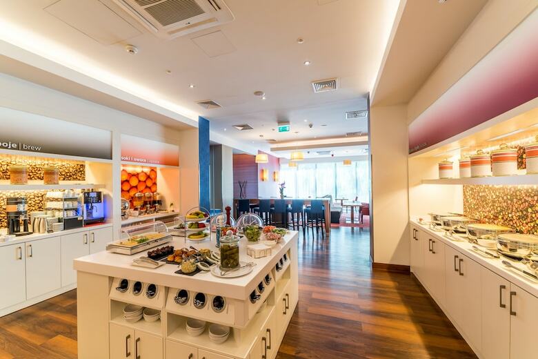 Hotel Hampton By Hilton Gdansk Airport