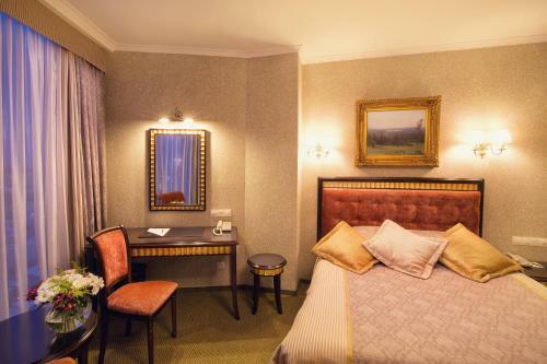 Visotsky Hotel