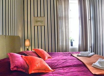 A Marican Hostel & Hotel