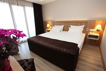 Hotel Yalipark Otel
