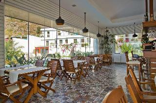 Poseidon Boutique Hotel & Yacht Club