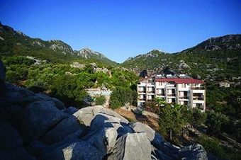 Zeus Kumlub�k Hotel