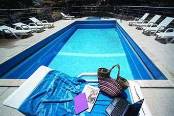Zeus Kumlub�k Hotel