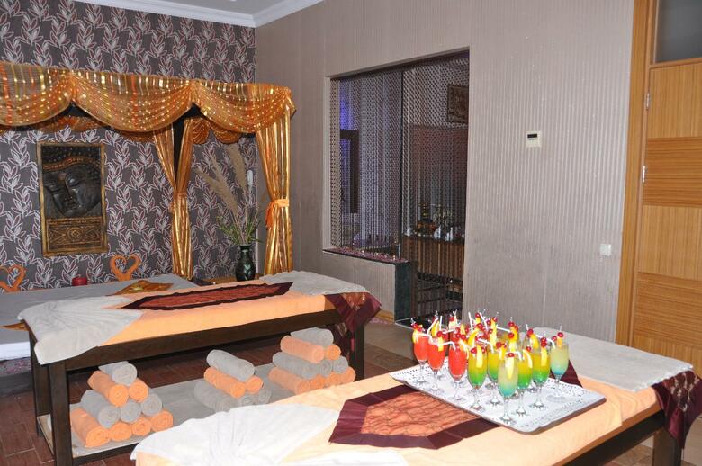 Utopia World Hotel