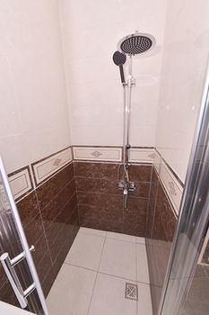 Oliva Hotel