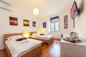 Apartamento Marmontova Luxury Rooms