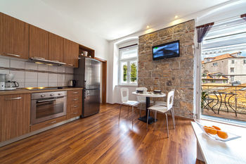 Apartamento Marmontova Luxury Rooms