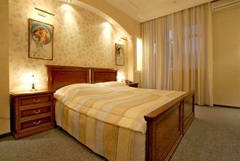 Bed & Breakfast Gloria Hotel - Chelyabinsk