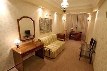 Bed & Breakfast Gloria Hotel - Chelyabinsk