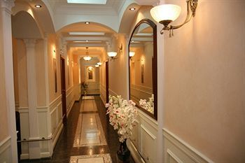 Bed & Breakfast Gloria Hotel - Chelyabinsk