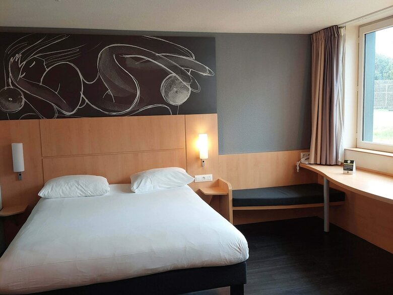 B&B Hotel Orly Rungis A�roport
