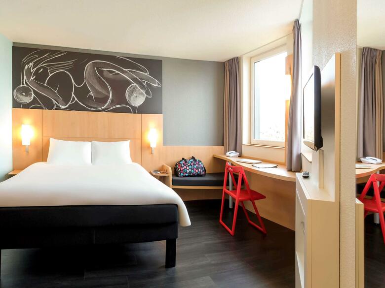 B&B Hotel Orly Rungis A�roport